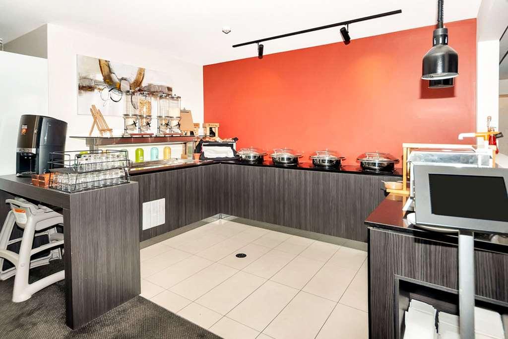 Clarion Hotel Townsville Restoran fotoğraf
